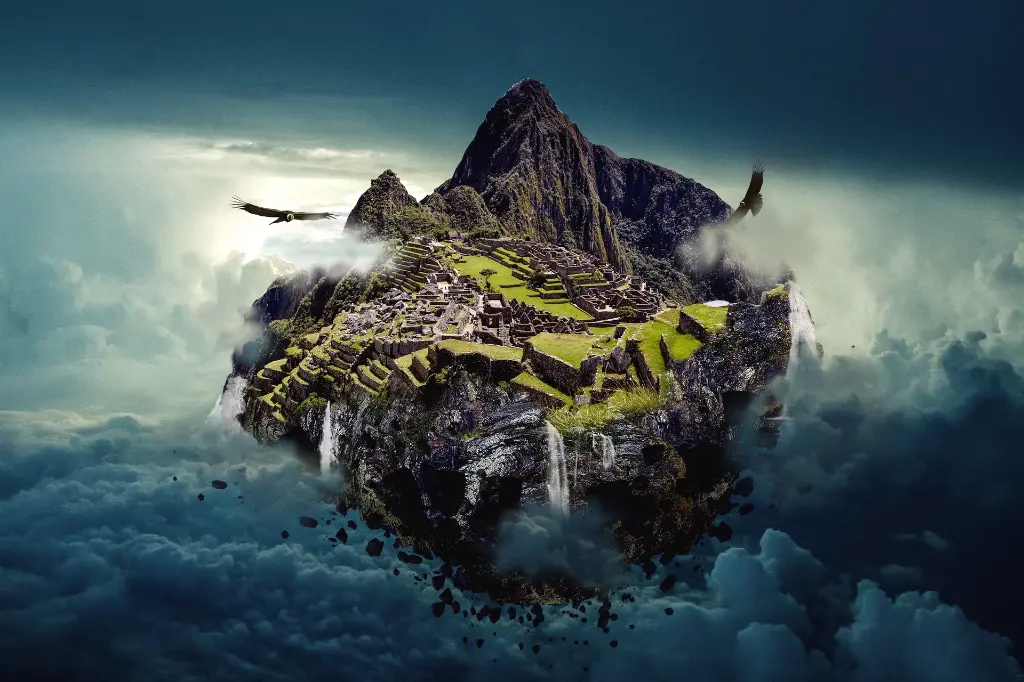 cris-trips-macchu-picchu-nubes.webp